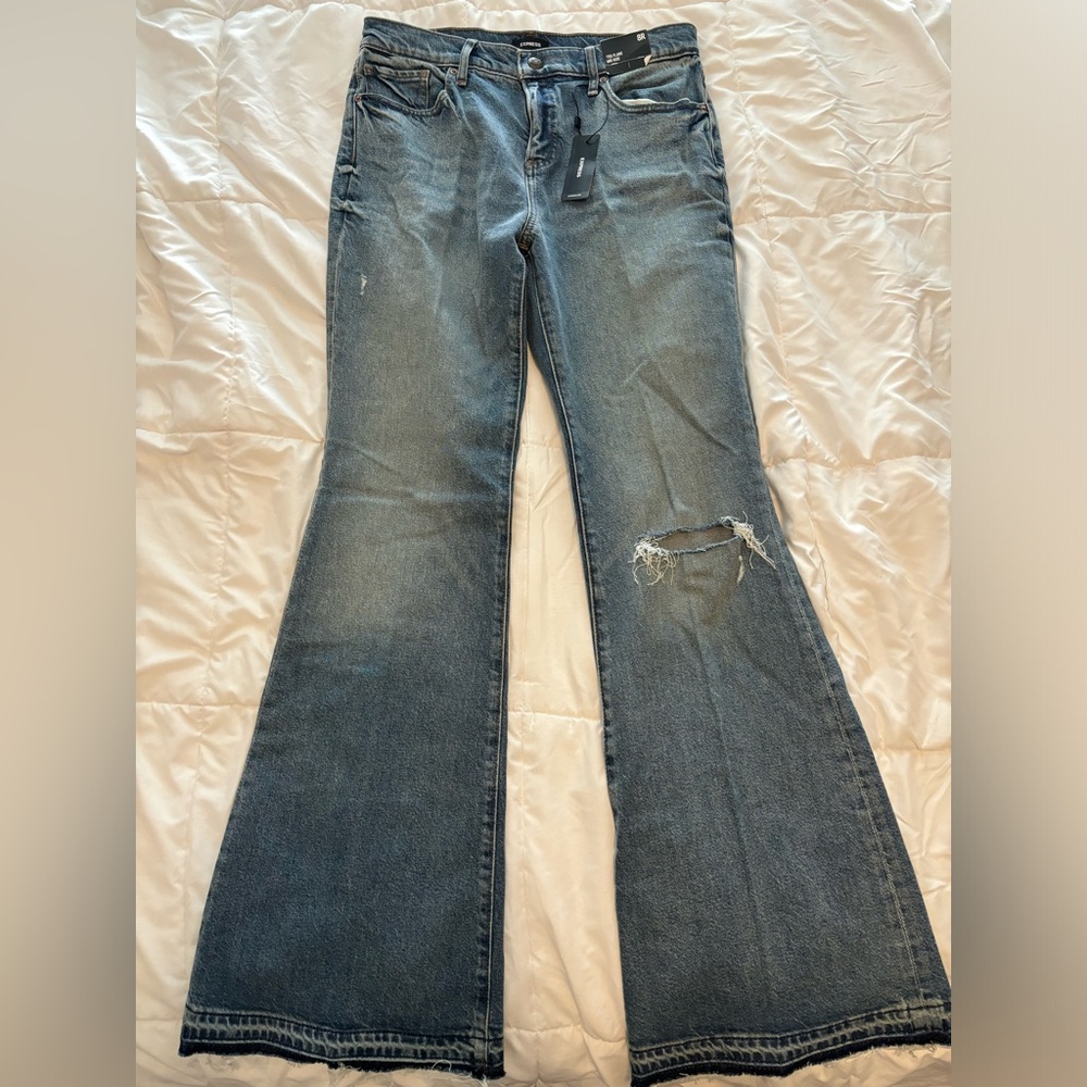 Express 70s Flare Medium Rise Drop Hem Jeans size 8